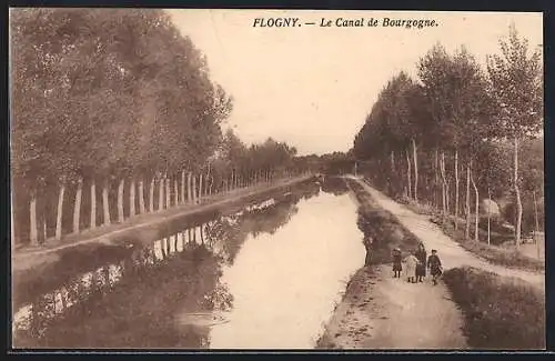 AK Flogny, Le Canal de Bourgogne et arbres bordant la voie