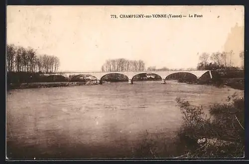 AK Champigny-sur-Yonne /Yonne, Le Pont
