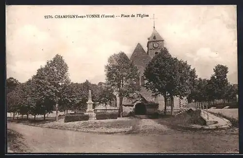 AK Champigny-sur-Yonne /Yonne, Place de l`Église