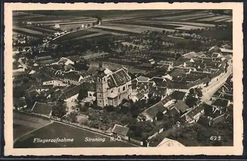 AK Straning /N.-Ö., Fliegeraufnahme des Ortes