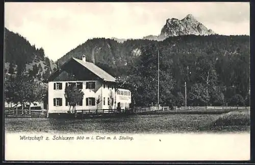 AK Pinswang, Gasthof zum Schluxen mit Blick zum Säuling