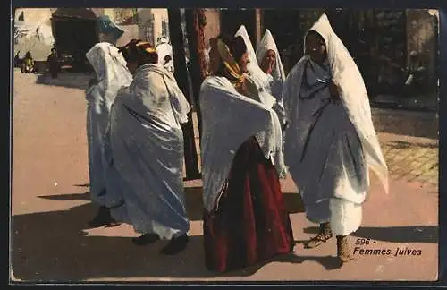 AK Jüdische Frauen mit Gewändern