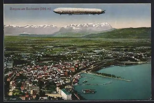 AK Bregenz am Bodensee, Zeppelin fliegt über die Stadt