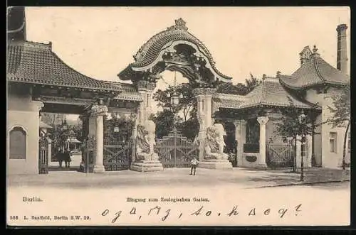 AK Berlin, Eingang zum Zoologischen Garten mit grossen Elephantenstatuen