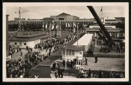 AK Leipzig, Teilansicht des Freigeländes auf der Technischen Messe, Leipziger Messe