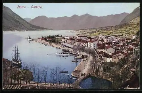 AK Kotor / Cattaro, Ortschaft mit Hafen von oben