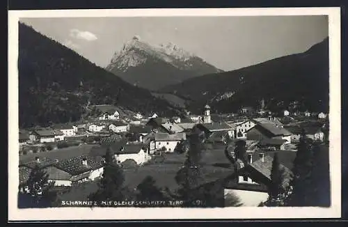 AK Scharnitz, Teilansicht vom Ort mit Blick zur Gleierschspitze