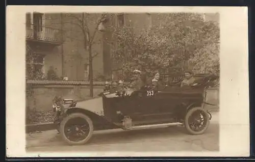 Foto-AK München, Auto Renaul EI als Taxi