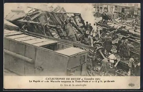 AK Melun, Eisenbahnkatastrophe 4.11.1913, Besichtigung der Unglücksstelle