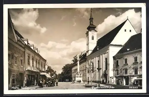 AK Horn, Piaristenkirche mit Strassenpartie