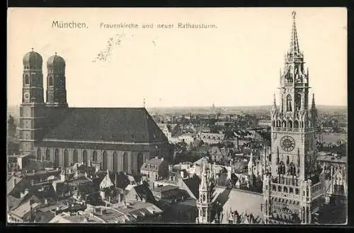 AK München, Frauenkirche und neuer Rathausturm