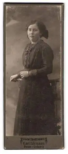 Fotografie Karl Eikmann, Peine, Gröpern 4, Porträt einer Dame