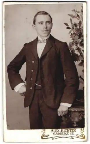 Fotografie Alexander Richter, Kamenz, Porträt eines eleganten Herrn