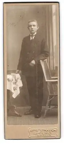 Fotografie Otto Strauch, Templin, Elisabethstr. 3, Eleganter junger Mann