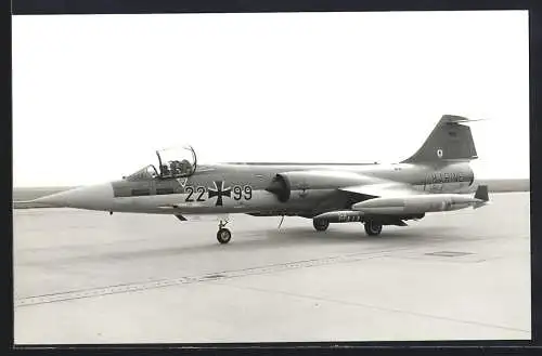 Fotografie Flugzeug Lockheed F-104 Starfighter der Marine 22-99