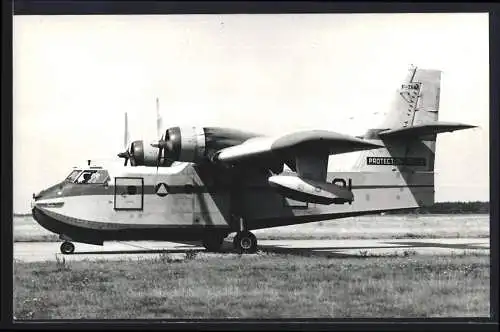 Fotografie Flugzeug / Wasserflugzeug / Löschflugzeug Canadair CL-215, Kennung F-ZBBR im Einsatz abgestürzt