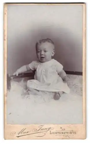 Fotografie Max Jung, Lichtenstein, Schulgasse, Porträt eines Kleinkinds