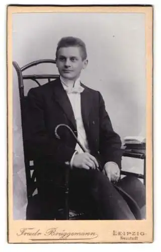 Fotografie Friedr. Brüggemann, Leipzig-Neustadt, Eisenbahn-Str. 1, Porträt eines eleganten Herrn