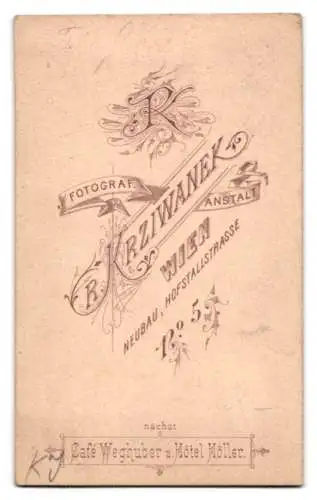 Fotografie R. Krziwanek, Wien, Neubau Hofstallstrasse 10, Porträt Friederike Fischer-Swoboda, Opernsängern