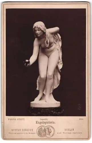 Fotografie Gustav Schauer, Berlin, Darstellung einer Skulptur Kugelspielerin