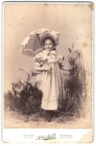 Fotografie Atelier Wehle, München, Briennerstrasse 4, Mädchen mit im Sommerkleid Sonnenschirm