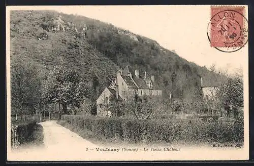 AK Voutenay /Yonne, Le Vieux Château