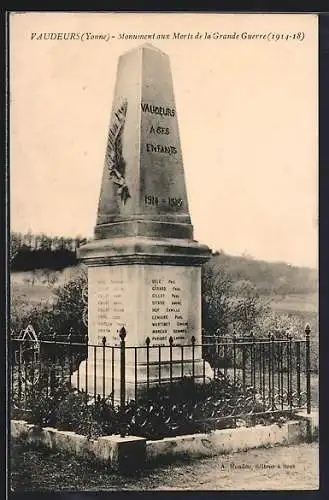 AK Vaudeurs /Yonne, Monument aux Morts de la Grande Guerre, 1914-18