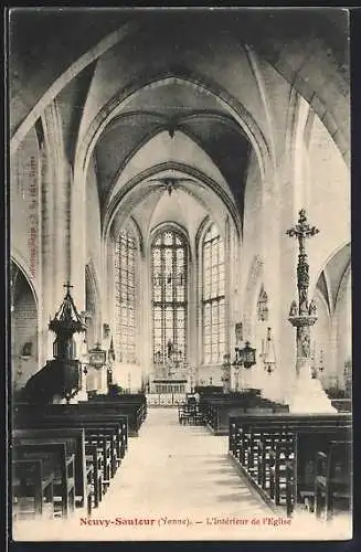 AK Neuvy-Sautour /Yonne, L`Intérieur de l`Église