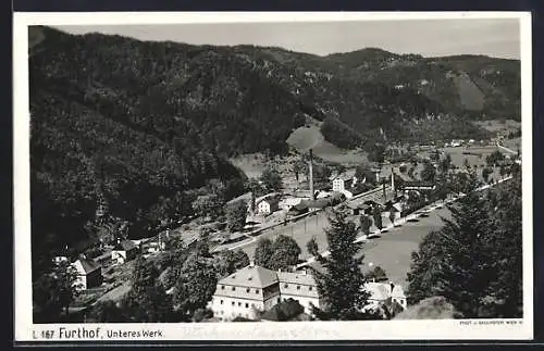 AK Hohenberg /N.-Oe., Furthof, Unteres Werk, Ortsansicht mit Strasse und Bergpanorama aus der Vogelschau