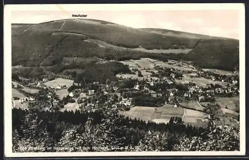 AK Bad Flinsberg im Isergebirge, Ortsansicht vom Berghang aus mit dem Heufuder