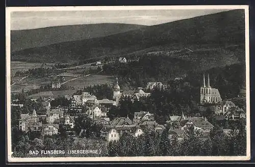AK Bad Flinsberg /Isergebirge, Ortsansicht mit Kirche