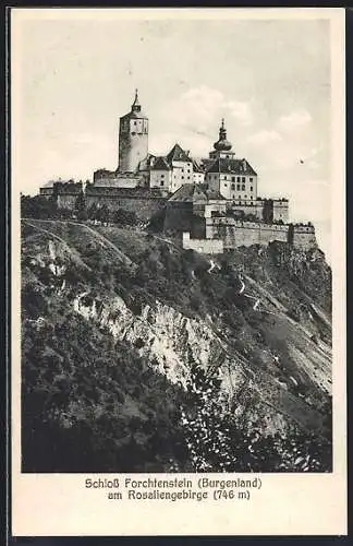 AK Forchtenstein /Burgenland, Gesamtansicht des Schlosses