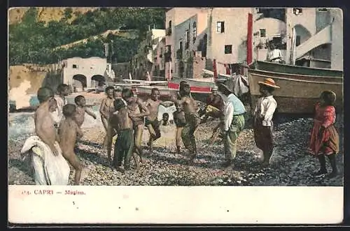 AK Capri, Marina