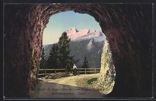 AK Creppa-Tunnel /Dolomitenstrasse, Croda da Lago vom Tunnel gesehen