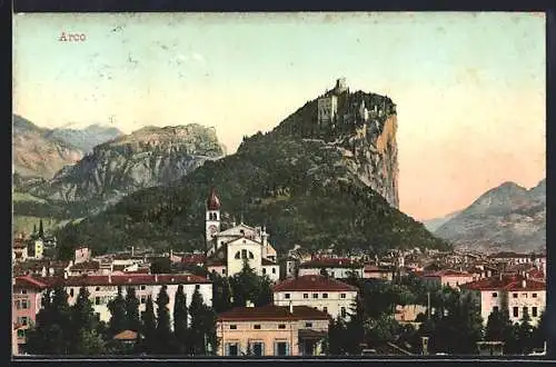 AK Arco, Ortsansicht mit Burg und Kirche