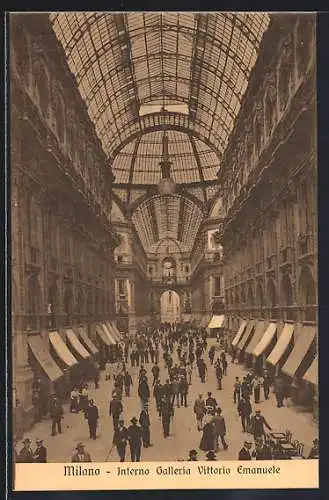 AK Milano, Interno Galleria Vittorio Emanuele