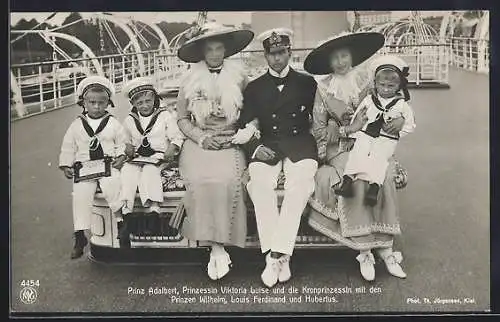 AK Familienportrait mit Prinz Hubertus, seinen Geschwistern und Eltern
