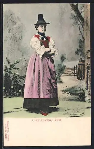 AK Lienz, Dame in Tiroler Tracht