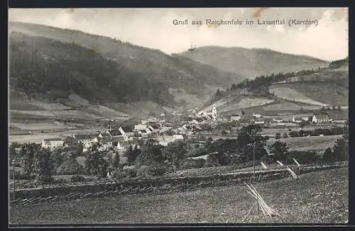 AK Reichenfels im Lavanttal, Ortsansicht mit Kirche vom Berghang aus