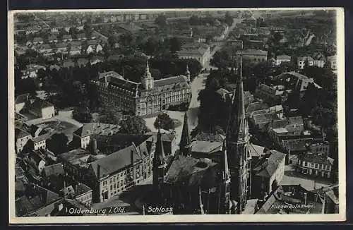 AK Oldenburg / O., Fliegeraufnahme mit Schloss