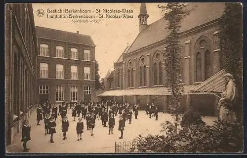 AK St. Nicolas-Waes, Institution Berkenboom, Cour