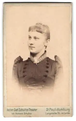 Fotografie Atelier Carl Schultze Theater, St. Pauli-Hamburg, Langenreihe 35, Porträt einer Dame