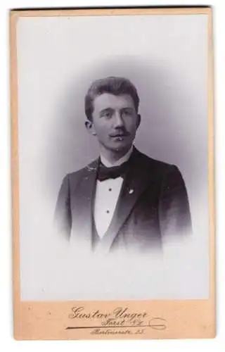 Fotografie Gustav Unger, Forst, Berlinerstrasse 25, Porträt eines eleganten Herren