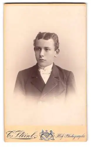 Fotografie C. Steinl, Potsdam, Brandenburger-Str. 63, Porträt eines Jungen