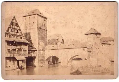 Fotografie unbekannter Fotograf, Ansicht Nürnberg, Henkersteg und Wasserturm