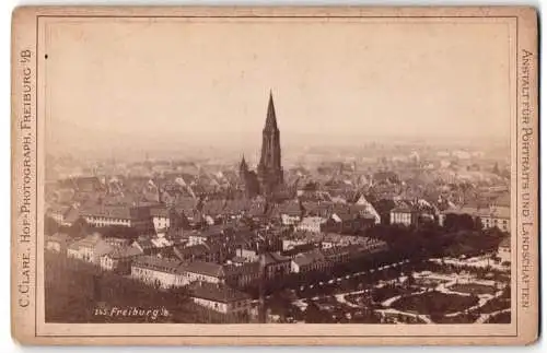Fotografie C. Clare, Freiburg, Holzmarktplatz 10, Ansicht Freiburg i. B., Stadtansicht mit Münster