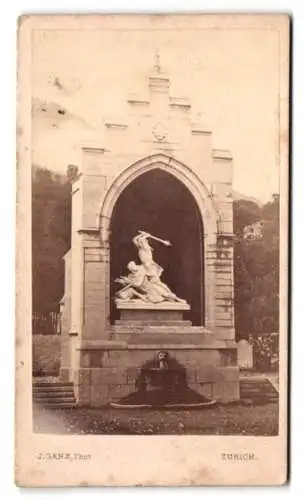 Fotografie J. Ganz, Zürich, Ansicht Stans, das Winkelried-Denkmal