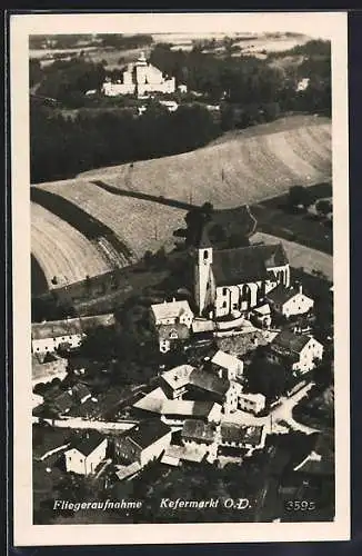 AK Kefermarkt /O. D., Ortsansicht mit Kirche, Fliegeraufnahme