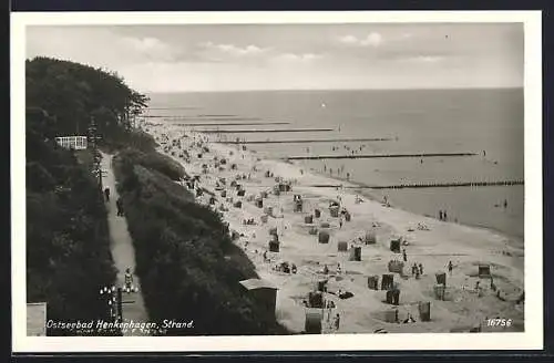 AK Henkenhagen /Ostsee, Strand und Promenade aus der Vogelschau