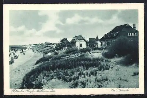 AK Ostseebad Grossmöllen, Ortsansicht mit Strand